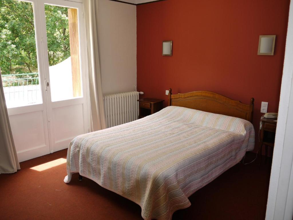 Hotel Le Castelet Ax-les-Thermes Pokoj fotografie